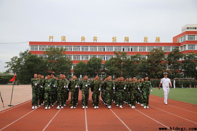 二高中2016屆新生軍訓(xùn)今日結(jié)束